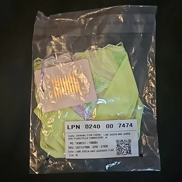 NO LONGER AVAIL SAVAGEXFENTY Shining Star Cheeky Lime Green & Lavender Stars - Picture 8 of 9